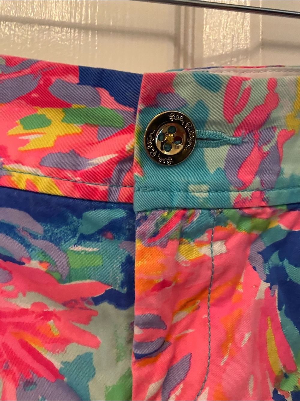 Lilly Pulitzer Size 8 Callahan Shorts - Picture 2 of 7